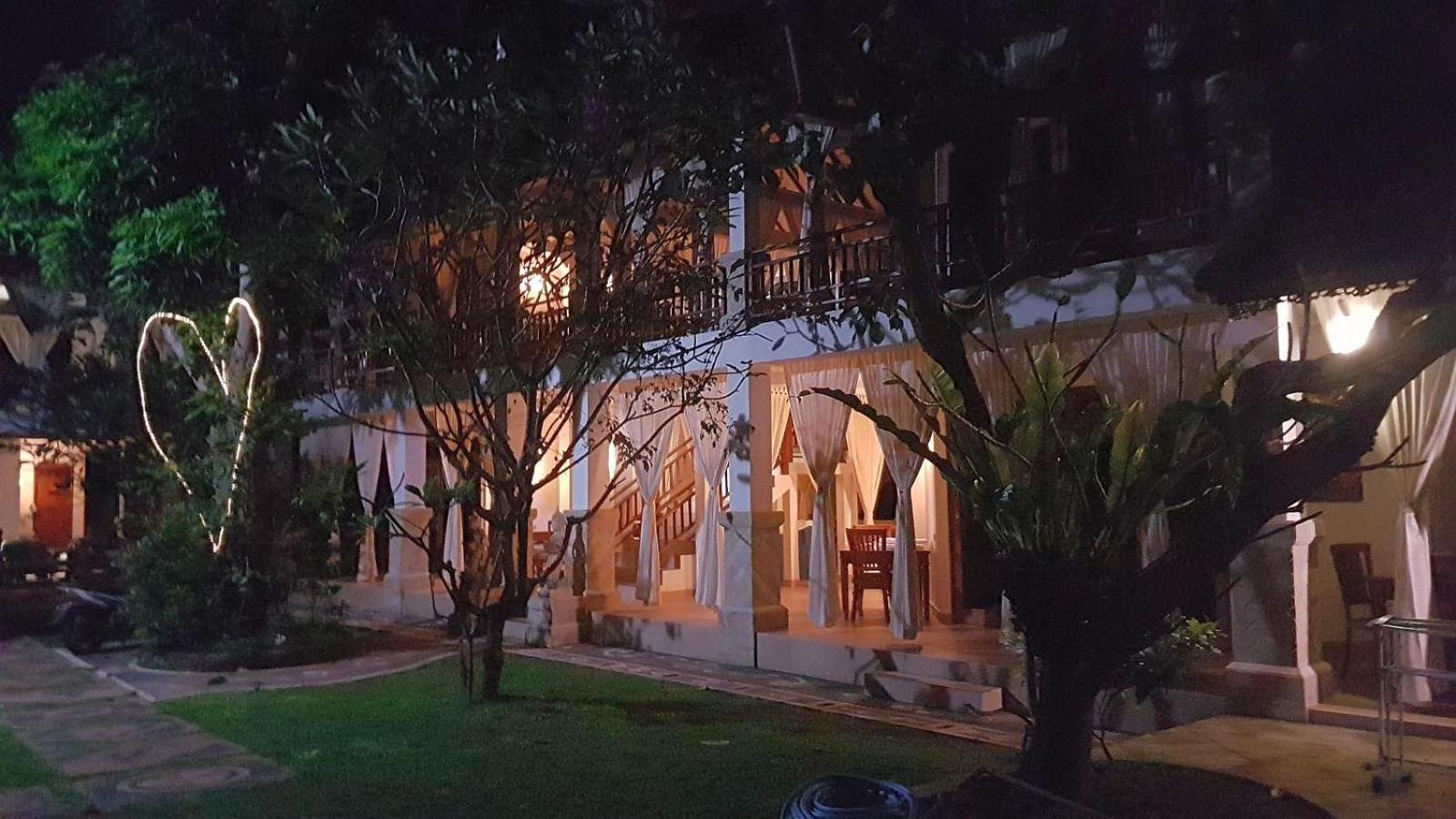 Villa Jakaranda And Villa Marakuya Lovina Habitación foto